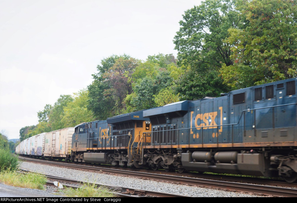 CSX 3406 Long Hood to cab View